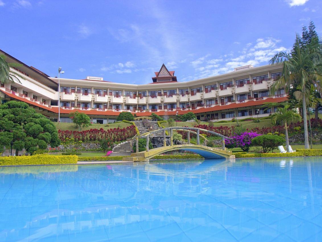 Sinabung Hills Berastagi Hotel Bagian luar foto